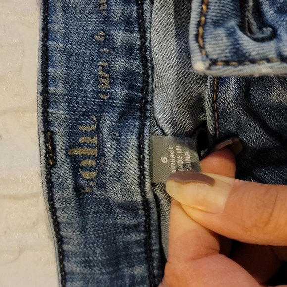 New York and Co Soho Jean's - Picture 3 of 4